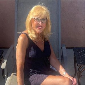 Meet your Posher, Christine